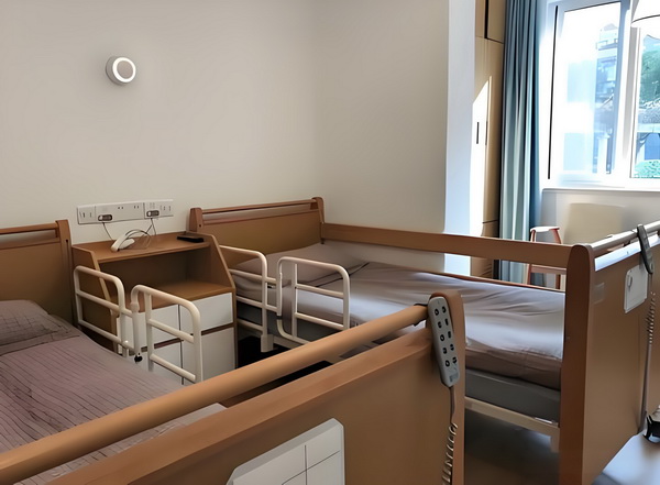 深圳在职人才引进入户_董璇谈2任丈夫：从没想过会和高云翔离婚，张维伊敢娶我很勇敢 丈夫从没想便家人探既方望